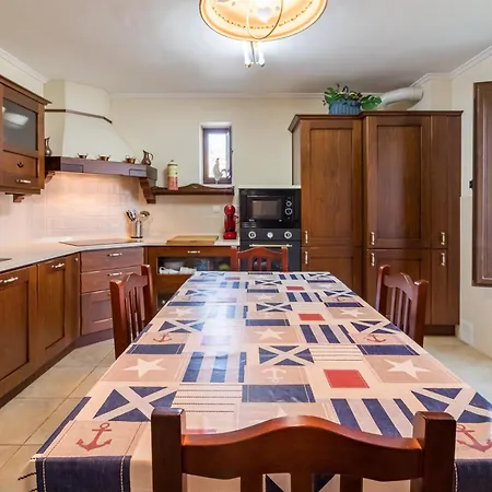 Casa Torre De Guriezo Prázdninový dům El Puente (Cantabria)